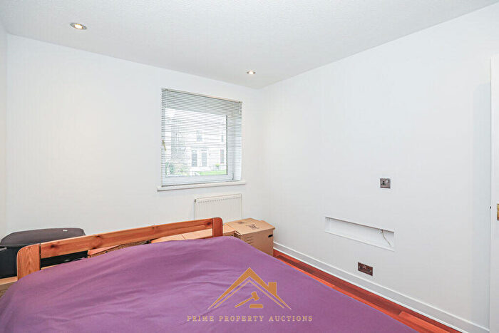 3 Bedroom End Of Terrace House For Sale In Abergeldie Terrace, Aberdeen, AB10