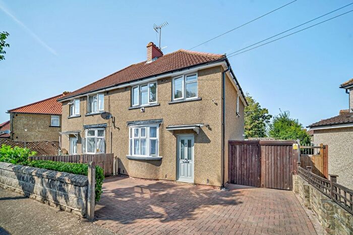 3 Bedroom Semi Detached House For Sale In Vernon Road, Lower Feltham, TW13