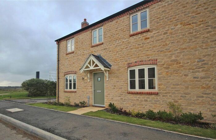 3 Bedroom Semi-Detached House To Rent In West Brook Close, Yardley Hastings, Northamptonshire, NN7