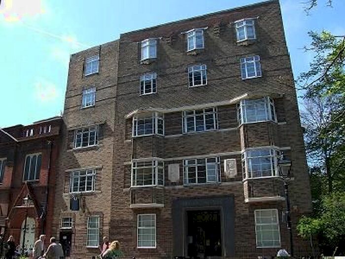 1 Bedroom Flat To Rent In Regent House, North Street, Brighton, BN1