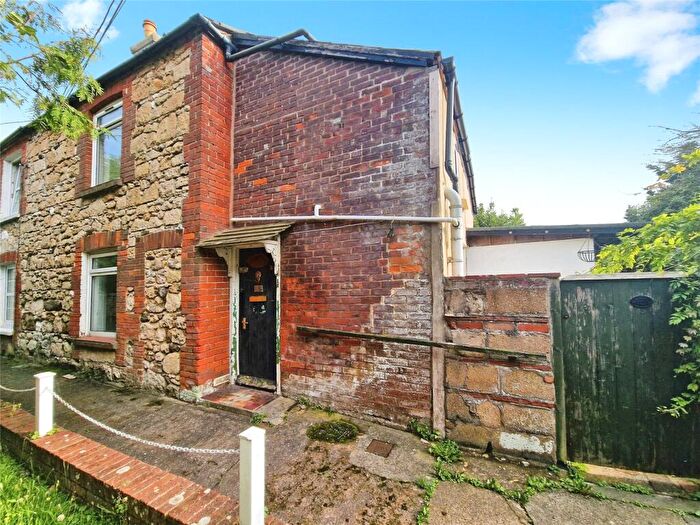 3 Bedroom Semi-Detached House For Sale In School Green Road, Freshwater, Isle Of Wight, PO40