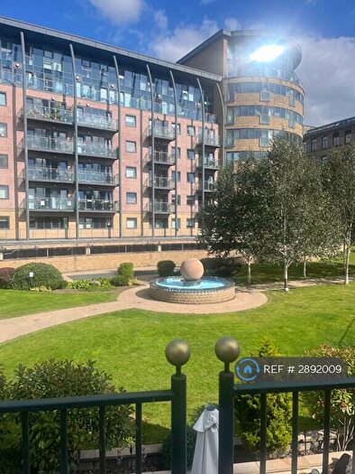 2 Bedroom Flat To Rent In Salts Mill Road, Shipley, BD17
