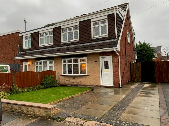 3 Bedroom Semi-Detached House To Rent In Kestrel Close, Saughall Massie, Wirral CH49