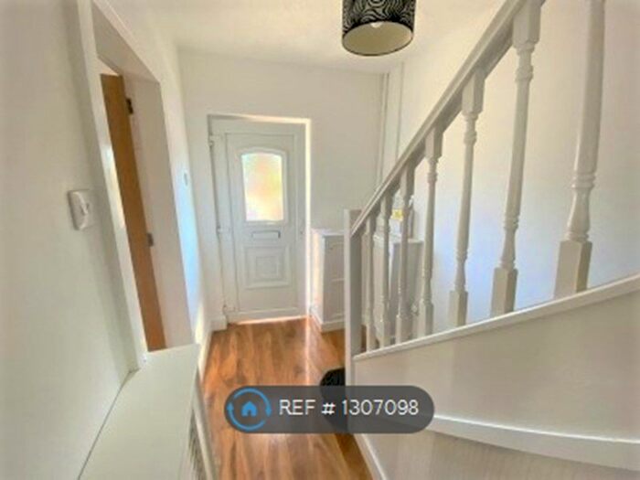 3 Bedroom Terraced House To Rent In Hereford Road, Eccles, Manchester, M30