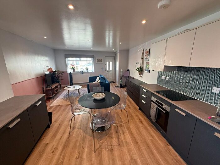 1 Bedroom Flat To Rent In Bell Hill Road, Bristol, BS5