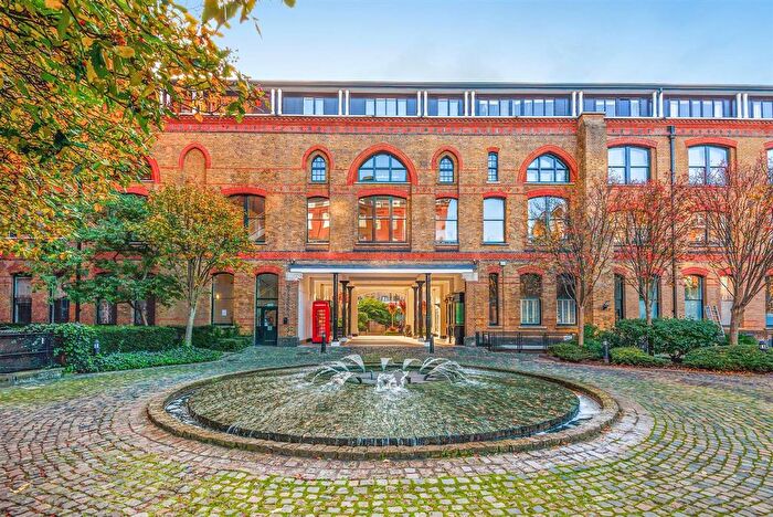 2 Bedroom Flat To Rent In Fairfield Road, Bow Quarter, E3