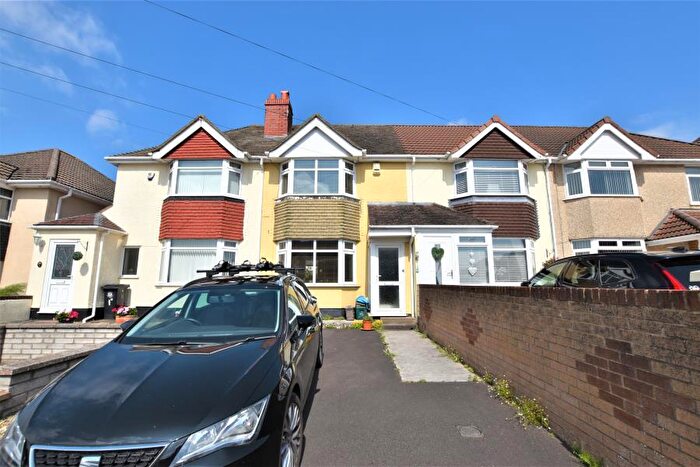 2 Bedroom Terraced House To Rent In Headley Park Road -, BS13