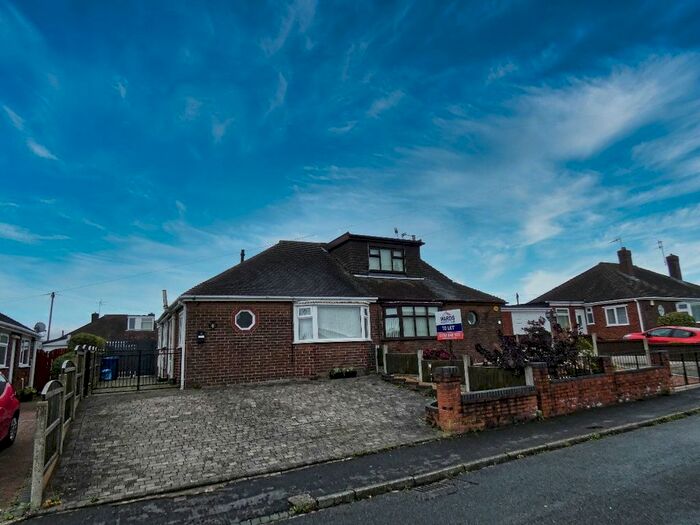 2 Bedroom Bungalow To Rent In Carlos Place, Newcastle-Under-Lyme, ST5