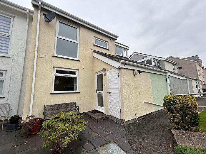 3 Bedroom Semi-Detached House To Rent In Ffordd Glyder, Y Felinheli, LL56