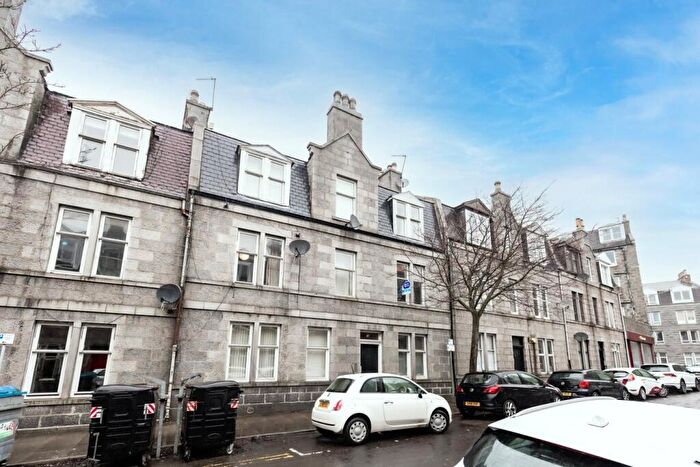 1 Bedroom Flat To Rent In Wallfield Crescent, Aberdeen, AB25
