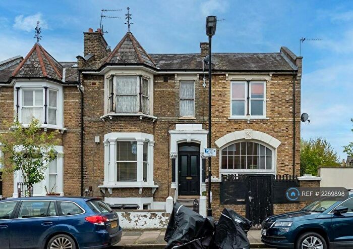 1 Bedroom Flat To Rent In Benthal Road, London, N16