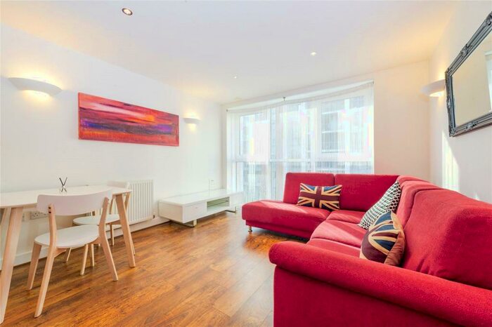1 Bedroom Flat To Rent In Adriatic Apartments, Western Gateway, E16