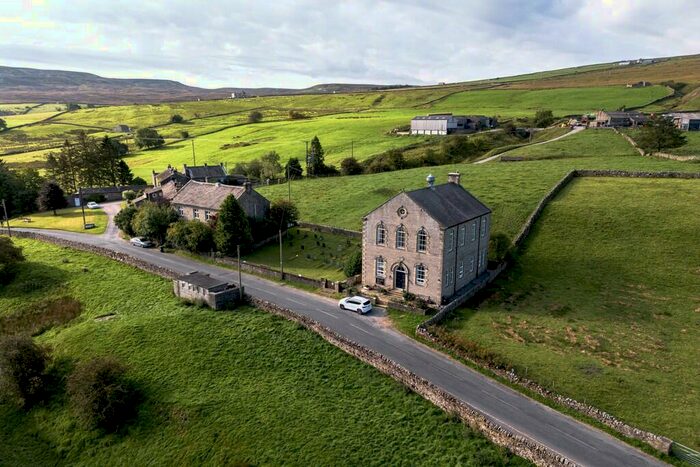 5 Bedroom Detached House For Sale In Arkengarthdale, DL11