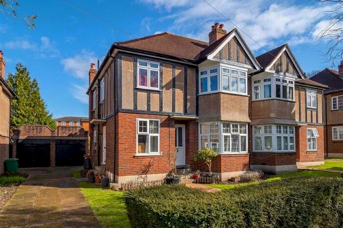 2 Bedroom Maisonette To Rent In Grove Avenue, Sutton SM1