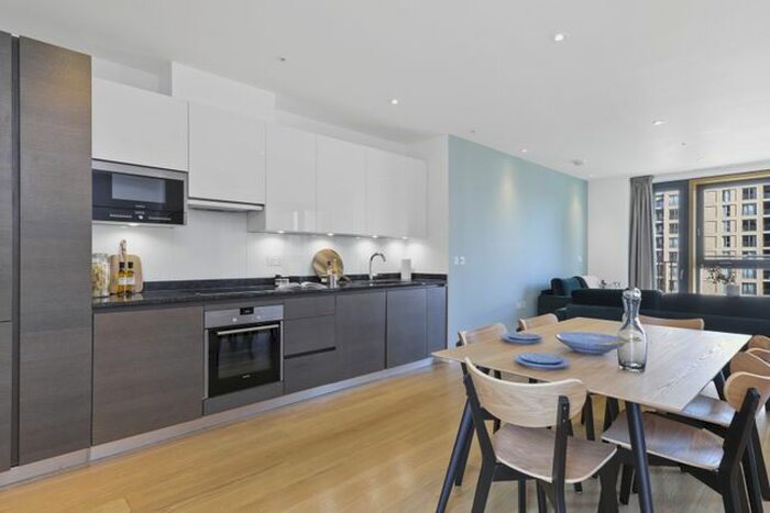 3 Bedroom Flat To Rent In East Village, Stratford, London, E20