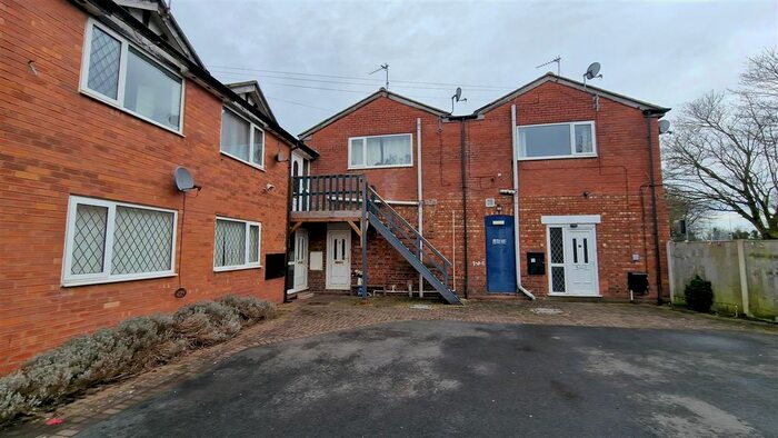 1 Bedroom Flat To Rent In Four Lanes Court, Over Square, Winsford, CW7