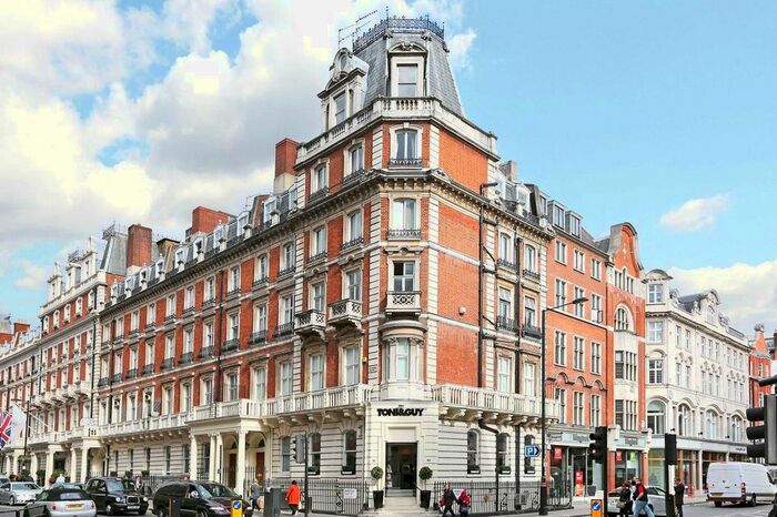 2 Bedroom Flat To Rent In Mandeville Place, Marylebone, London, W1U