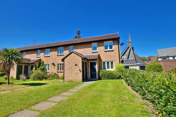 1 Bedroom Maisonette To Rent In Taylor Close, Orpington, BR6