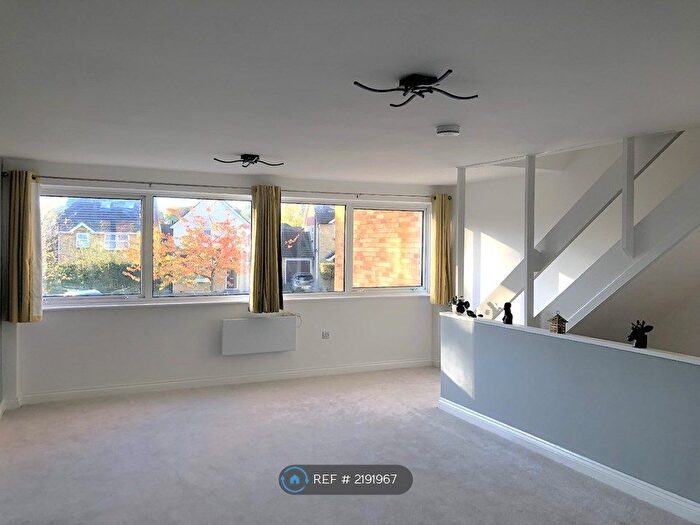 4 Bedroom End Of Terrace House To Rent In Place Farm Avenue, Orpington, BR6