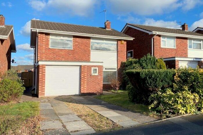 3 Bedroom Detached House To Rent In Covertside, Wirral, CH48
