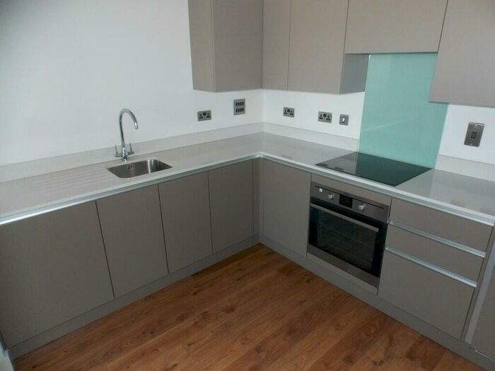 2 Bedroom Apartment To Rent In Lighterman Point, New Village Avenue, E14