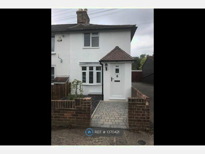 2 Bedroom End Of Terrace House To Rent In Loose Road, Maidstone, ME15