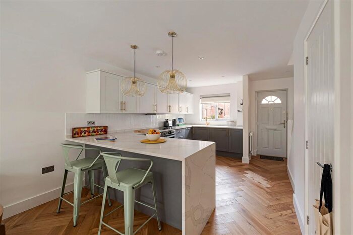 2 Bedroom Property For Sale In Corfield Street, Bethnal Green, E2