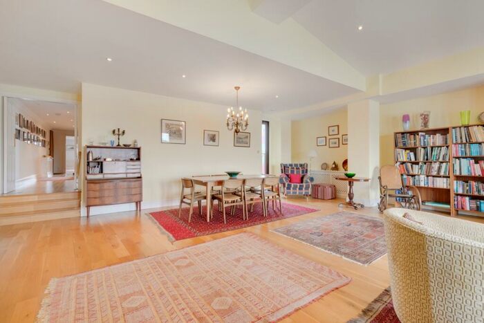 3 Bedroom Penthouse To Rent In Wapping High Street Wapping Wall, E1W