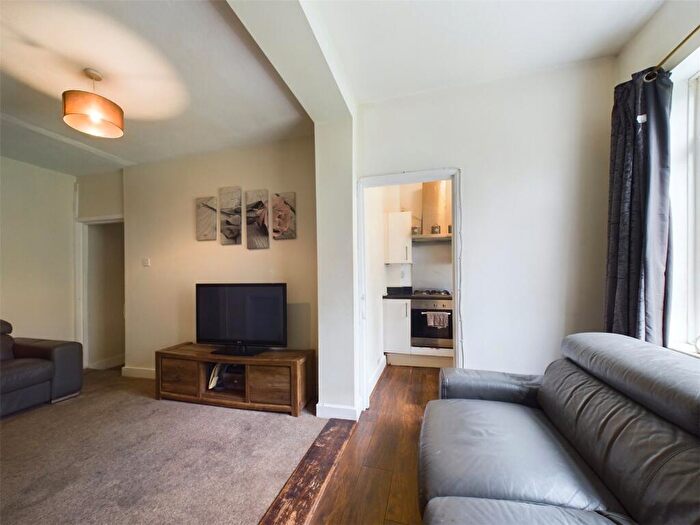 1 Bedroom Flat For Sale In Ash Grove, London, SE20