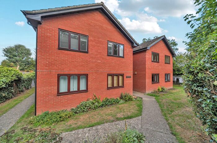 1 Bedroom Flat For Sale In Minley Grove, Minley Road, Fleet, Hampshire, GU51