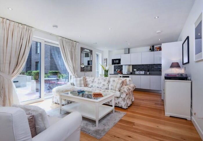 1 Bedroom Flat To Rent In East Parkside, London, SE10