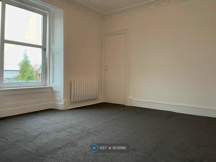 1 Bedroom Flat To Rent In Strathmartine Road, Dundee, DD3