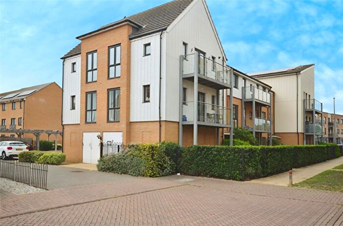 2 Bedroom Apartment To Rent In Torino Way, South Ockendon, Essex, RM15