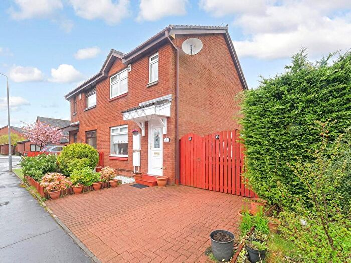 3 Bedroom Semi-Detached House For Sale In Murrayfield, Bishopbriggs, Glasgow, East Dunbartonshire, G64