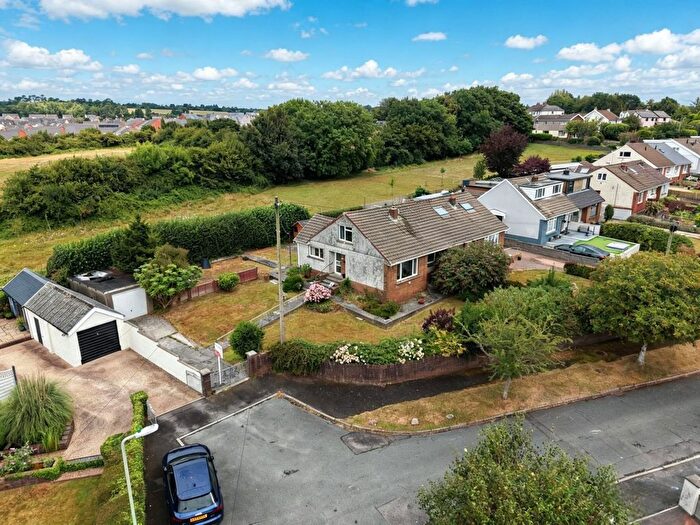 3 Bedroom Semi-detached House For Sale In Pwll Evan Ddu, Coity, CF35