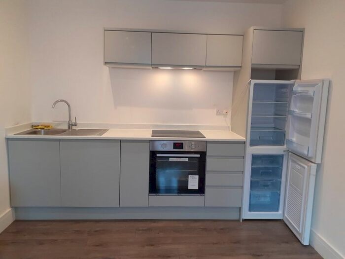 1 Bedroom Flat To Rent In Lansdowne Road, Leicester LE2