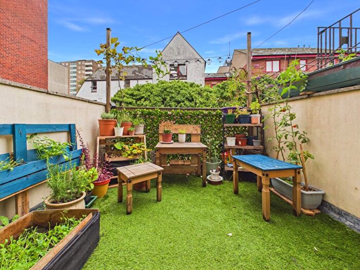 1 Bedroom Flat To Rent In Richmond Place, Brighton, BN2