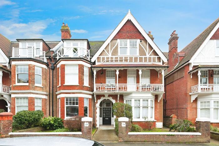 1 Bedroom Flat For Sale In Third Avenue, Hove, BN3