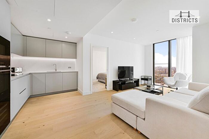 2 Bedroom Apartment To Rent In Harcourt Tower, Marsh Wall, E14