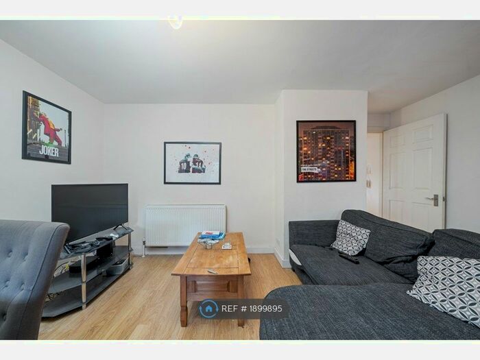 1 Bedroom Flat To Rent In Ennis Road, London, N4