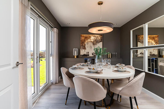 4 Bedroom Detached House For Sale In Barons Drive, Roslin, EH25