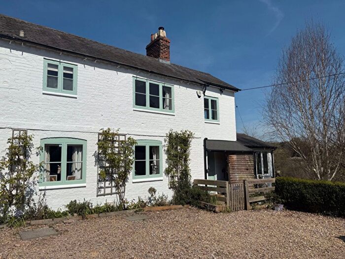 2 Bedroom Semi-Detached House For Sale In Erbistock, Wrexham, LL13