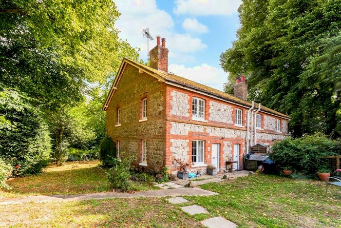 3 Bedroom Semi-Detached House To Rent In Rockley, Marlborough, SN8