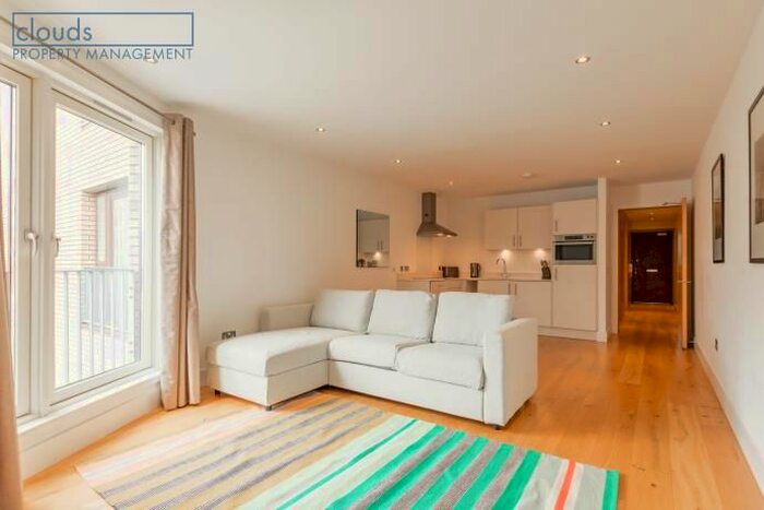 1 Bedroom Flat To Rent In Melvin Walk, Fountainbridge, EH3