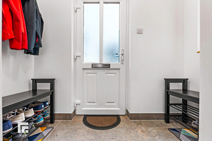 3 Bedroom Terraced House For Sale In St. Martins Crescent, Llanishen, Cardiff, CF14