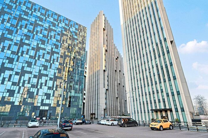 1 Bedroom Flat For Sale In Cutter Lane, North Greenwich, London, SE10