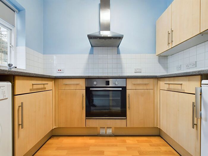1 Bedroom Flat For Sale In Lansdowne Street, Hove, BN3