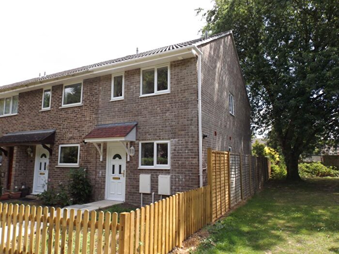 2 Bedroom End Of Terrace House To Rent In Ainsley Gardens, Eastleigh, SO50