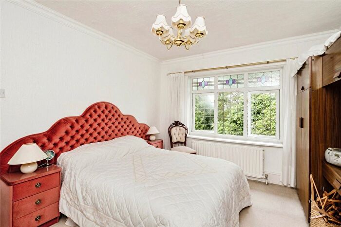 3 Bedroom Detached House For Sale In Middle Road, Ravenhill, Swansea, SA5