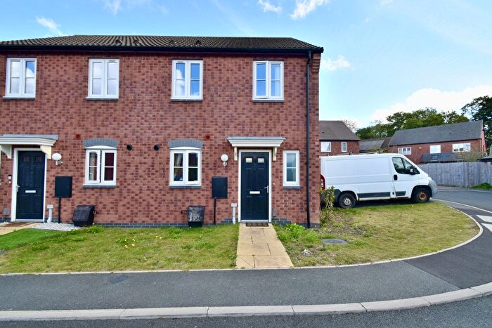 2 Bedroom Terraced House For Sale In Woodpecker Close, Scraptoft, Leicester, LE7